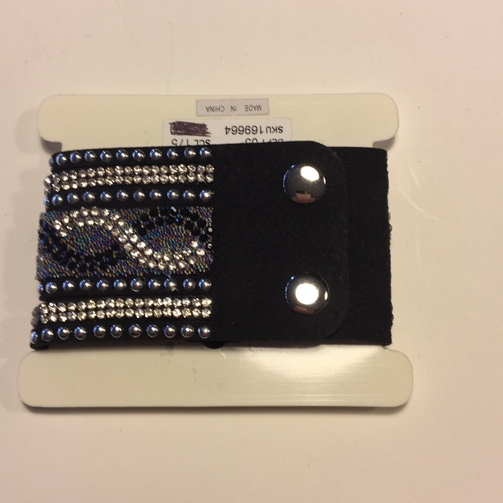 Bracelet - Picture 2 of 3